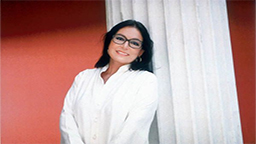 Nana Mouskouri